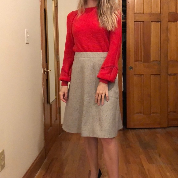 SOLD The Limited Gray and Red A-Line Skirt - Picture 5 of 6